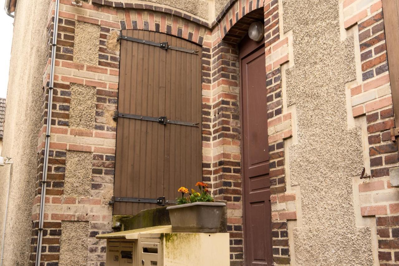 Appartement Cozy Avec Stationnement Gratuit Saint-André-les-Vergers エクステリア 写真