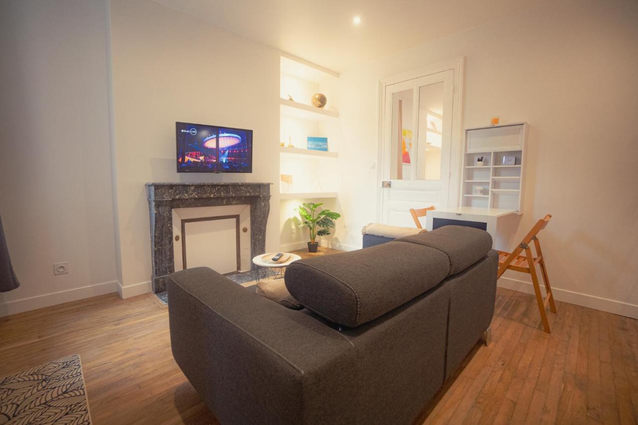 Appartement Cozy Avec Stationnement Gratuit Saint-André-les-Vergers エクステリア 写真